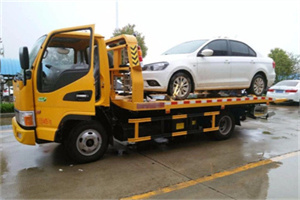 桦甸附近拖车救援24小时服务热线